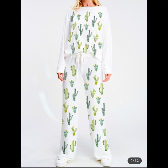 Cactus Printed Lounge Top - Picture 2 of 3